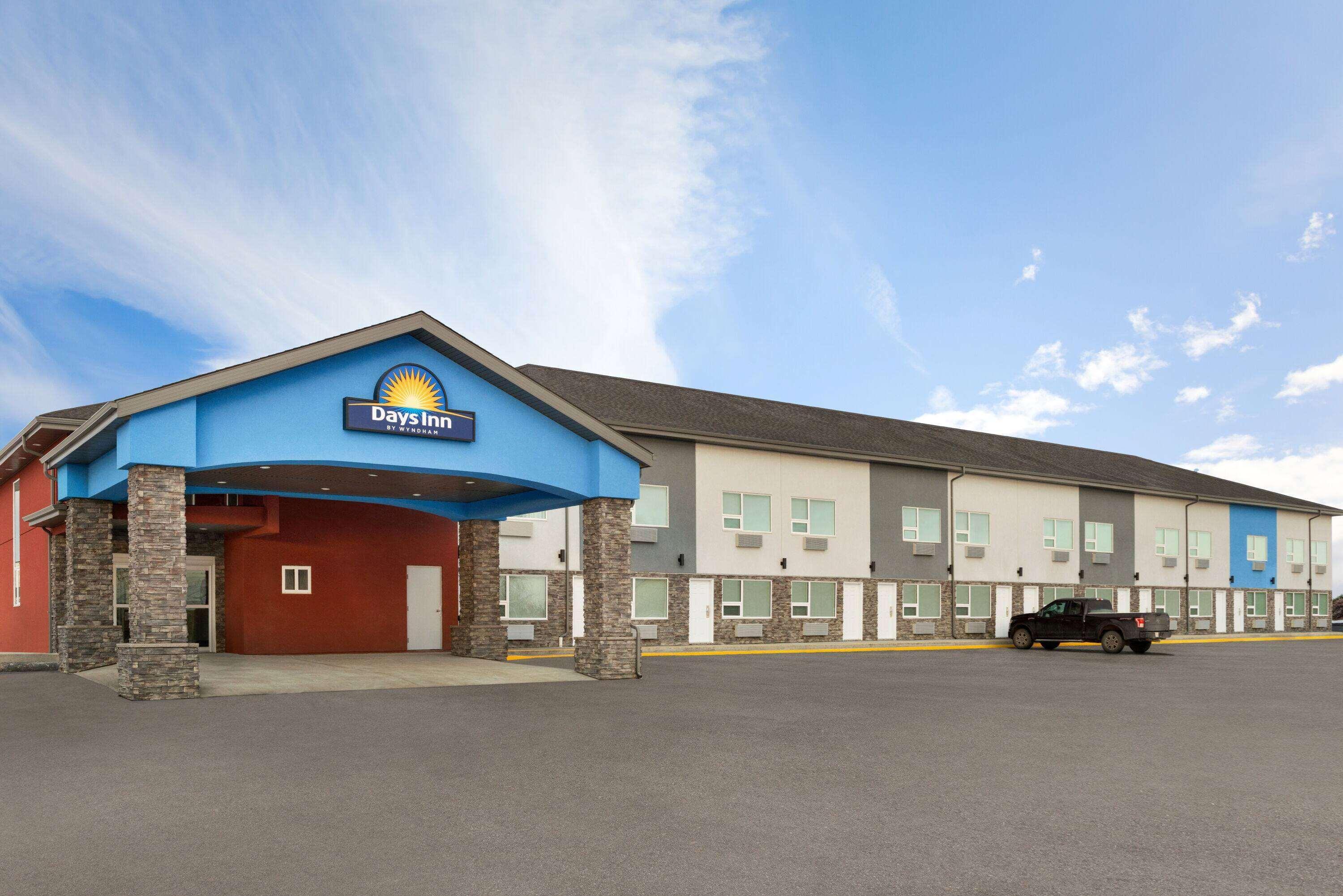 Days Inn By Wyndham Wainwright Exterior photo