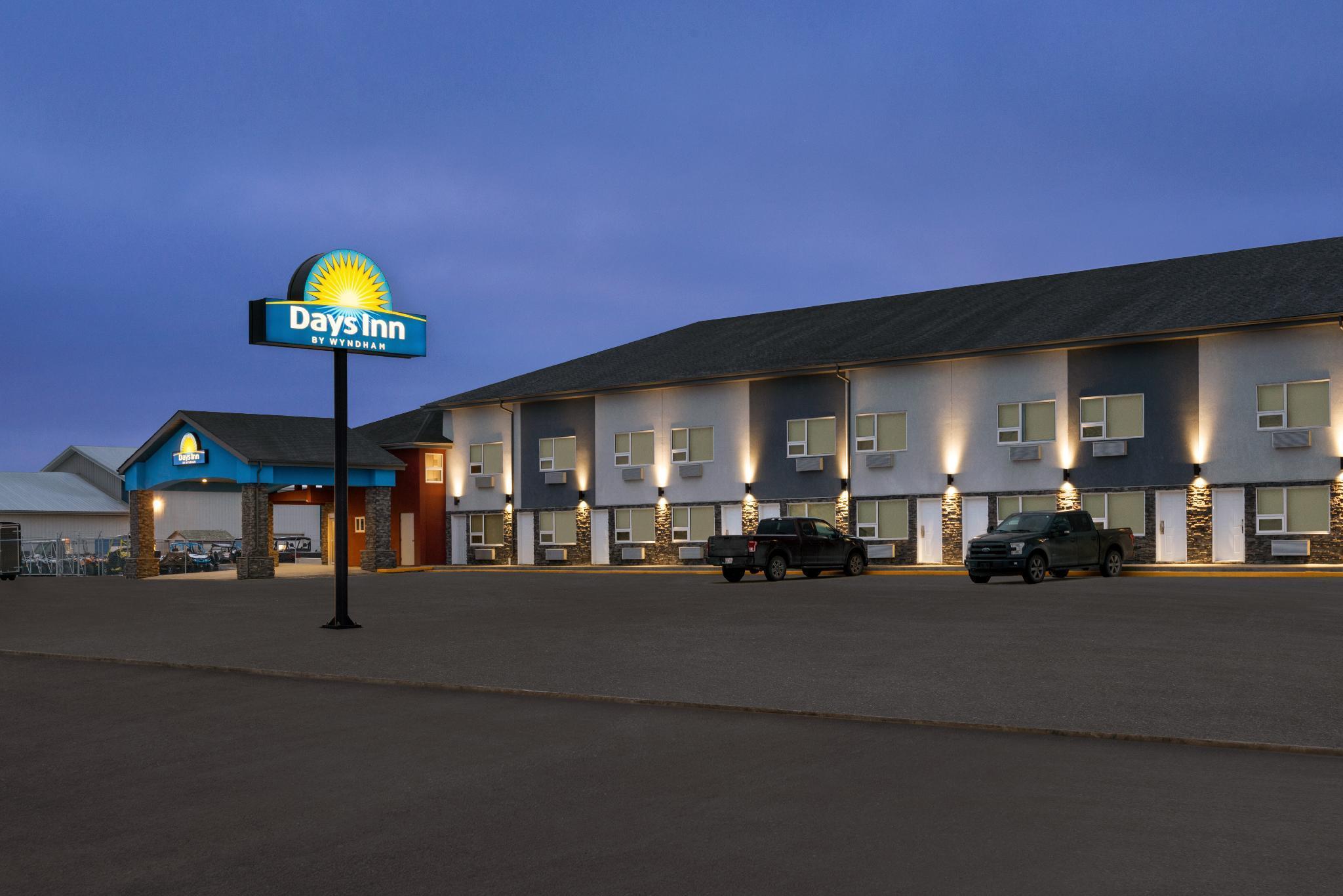 Days Inn By Wyndham Wainwright Exterior photo